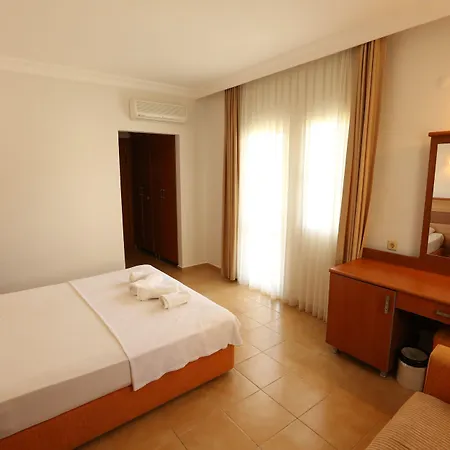 Mavruka Szálloda 4*