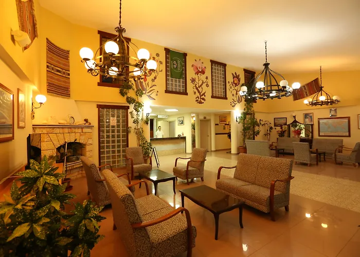 Mavruka Hotel 4*
