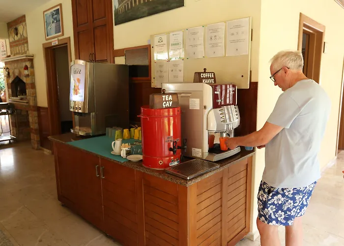 Mavruka Hotel