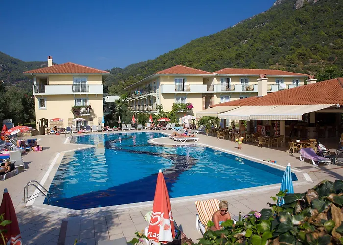 Hotel Mavruka 4*