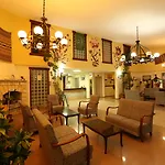 Mavruka Hotel 4*