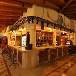 Mavruka Hotel