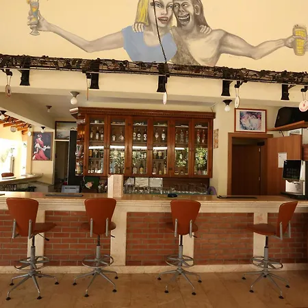 Mavruka Hotell