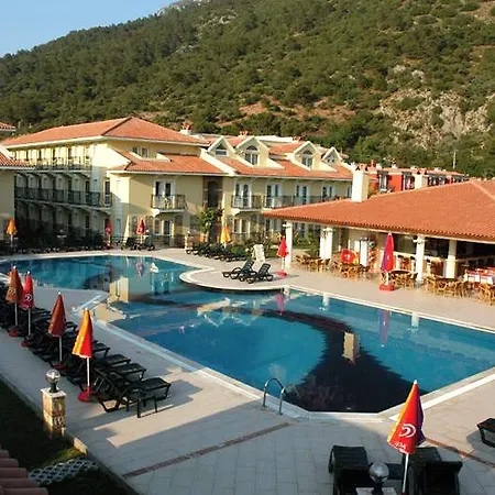 Hotell Mavruka 4*