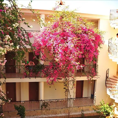 Mavruka Hotell Öludeniz